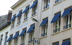 Hotel 1875